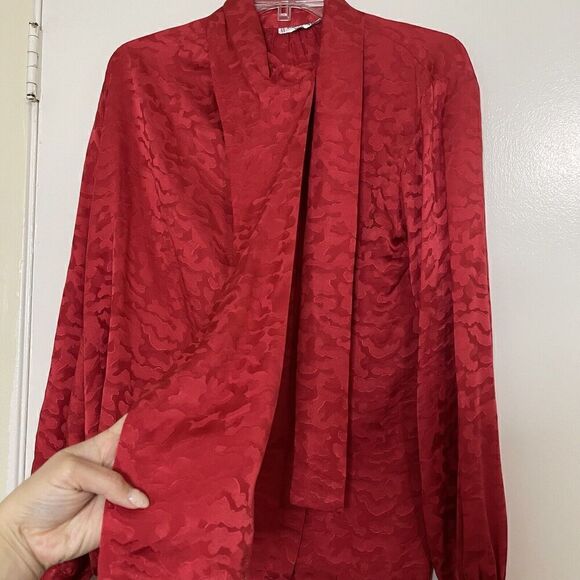 Vintage 1970 Yves Saint Laurent Rive Gauche Red silk button front bow blouse 36 - Picture 6 of 9